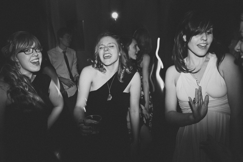 candid wedding photographer portland