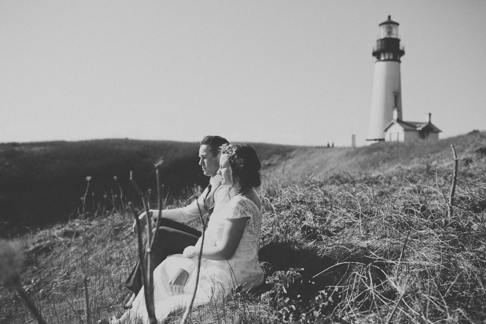 yaquina head lighthouse wedding