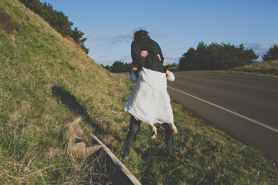 oregon coast wedding photographer