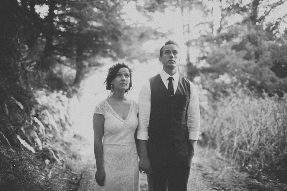 photojournalistic wedding photographer