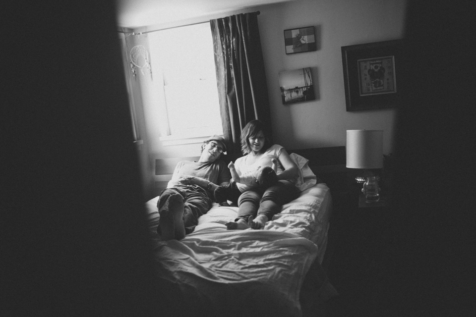 candid family photographer portland