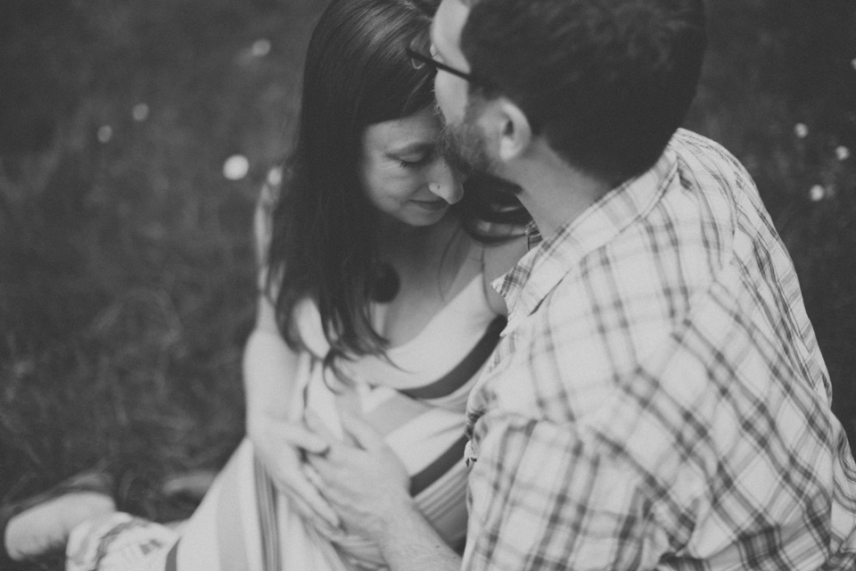 candid maternity photographer portland