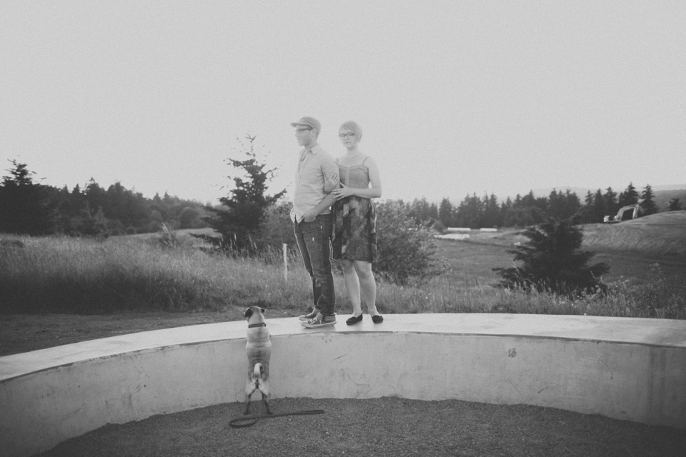 vintage engagement photos portland