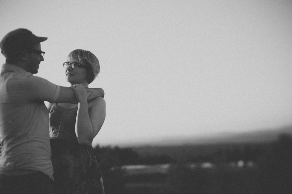 indie engagement photos portland