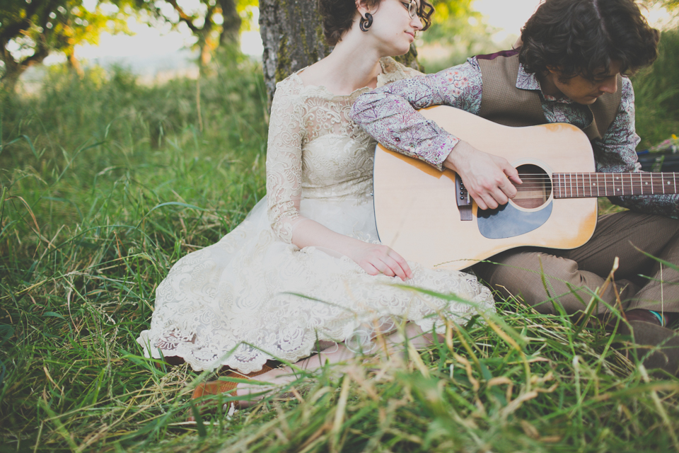 journalistic wedding photographer portland