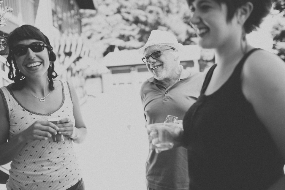 candid wedding photographer