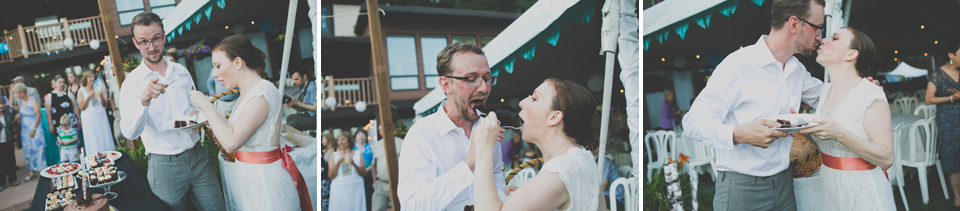 photojournalistic wedding photographer