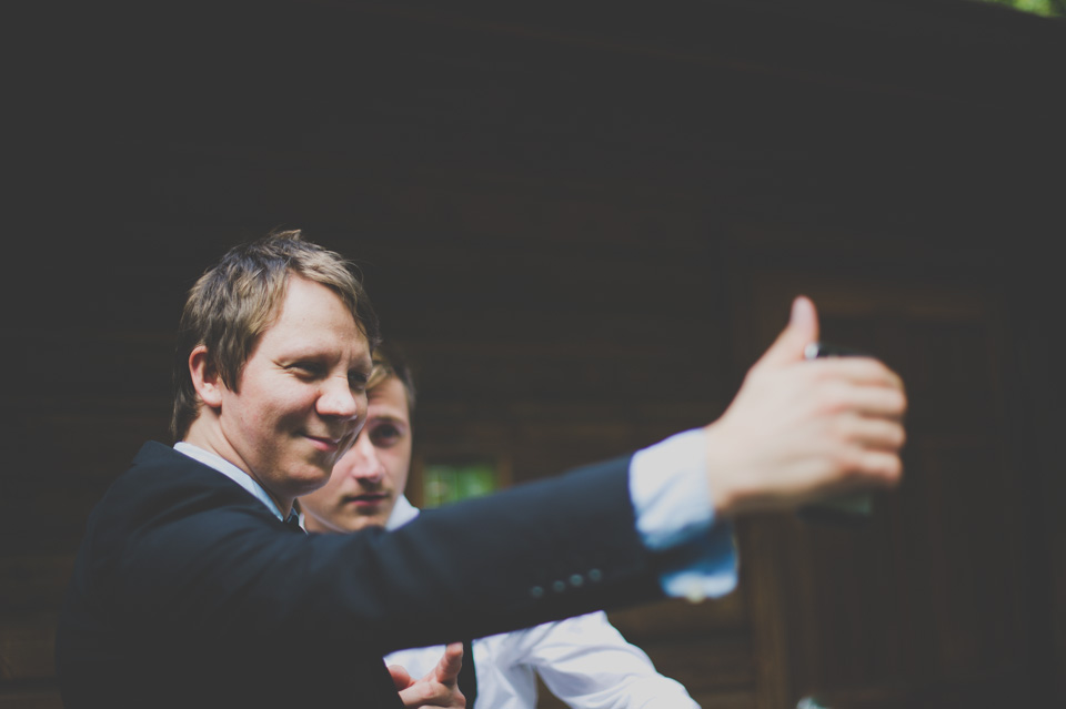 journalistic wedding photographer portland or