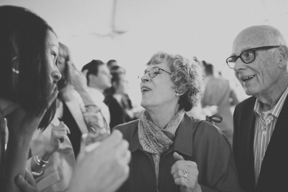 photojournalistic wedding photographer portland