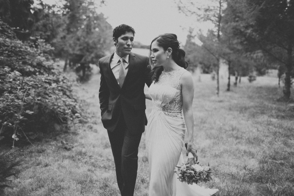 Photojournalistic wedding photographer Portland, OR