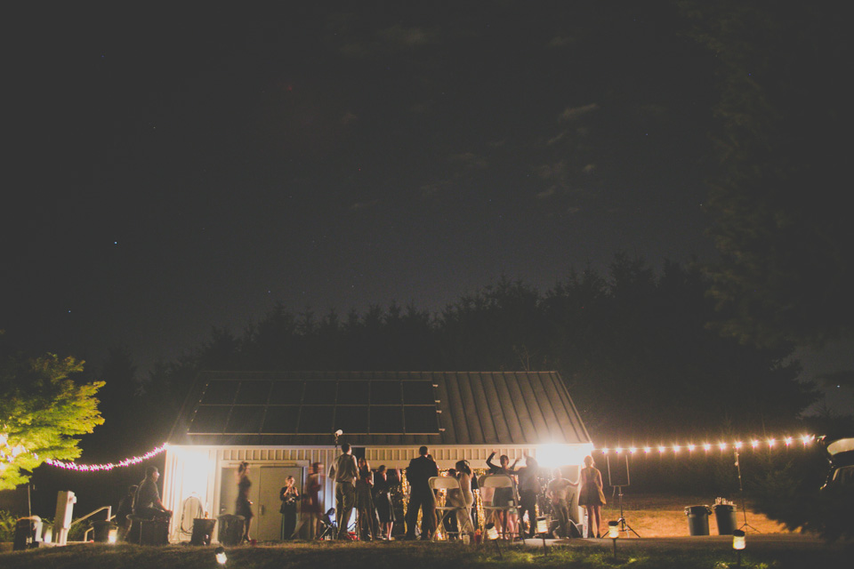 backyard wedding, Portland