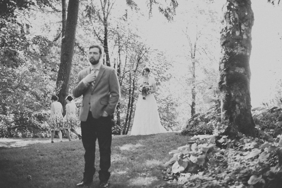 Bridal veil lakes wedding