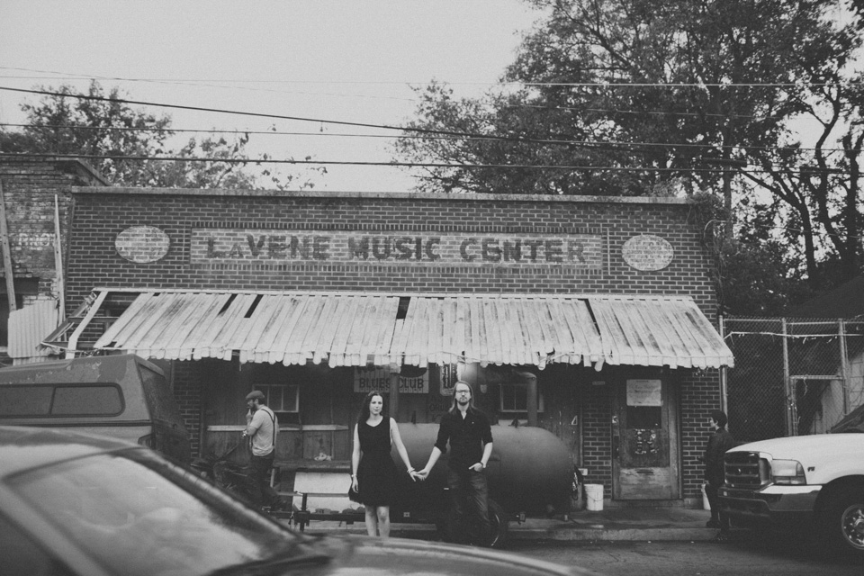 Shack Up Inn wedding