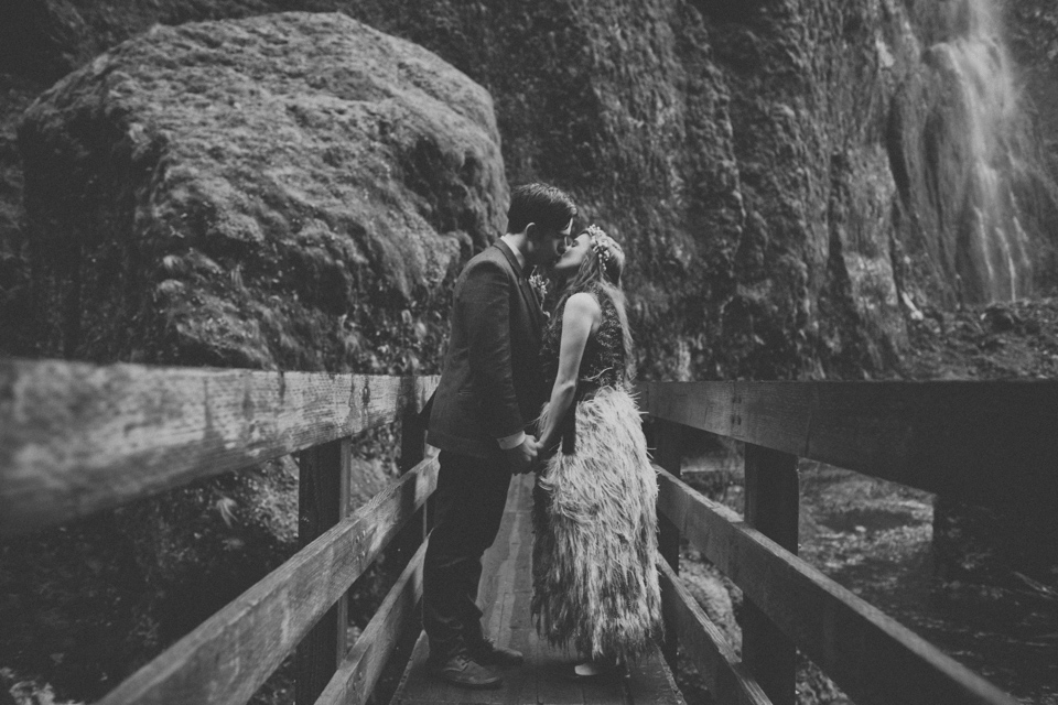 Wahclella Falls elopement