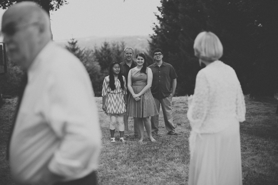 Oregon cabin wedding