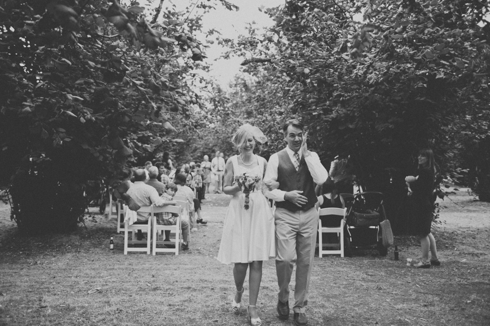 Oregon cabin wedding