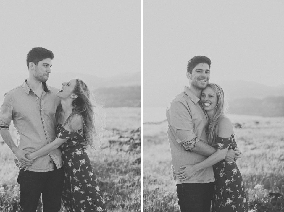 Columbia River Gorge Engagement Photos