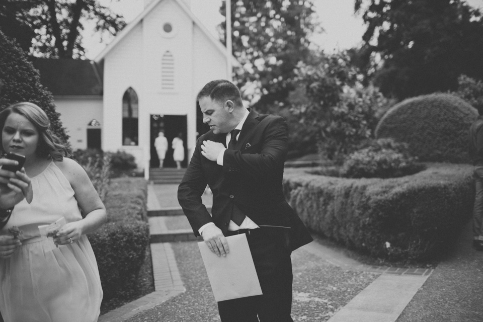 Oaks Pioneer Church wedding