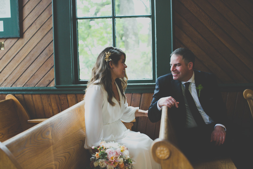 photojournalistic wedding photographer portland