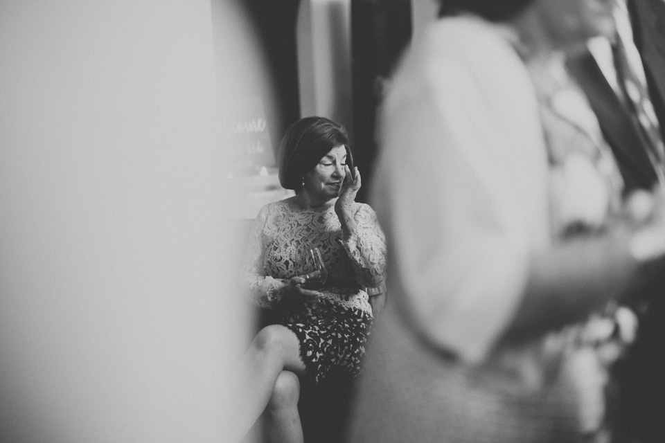 photojournalistic wedding photographer portland