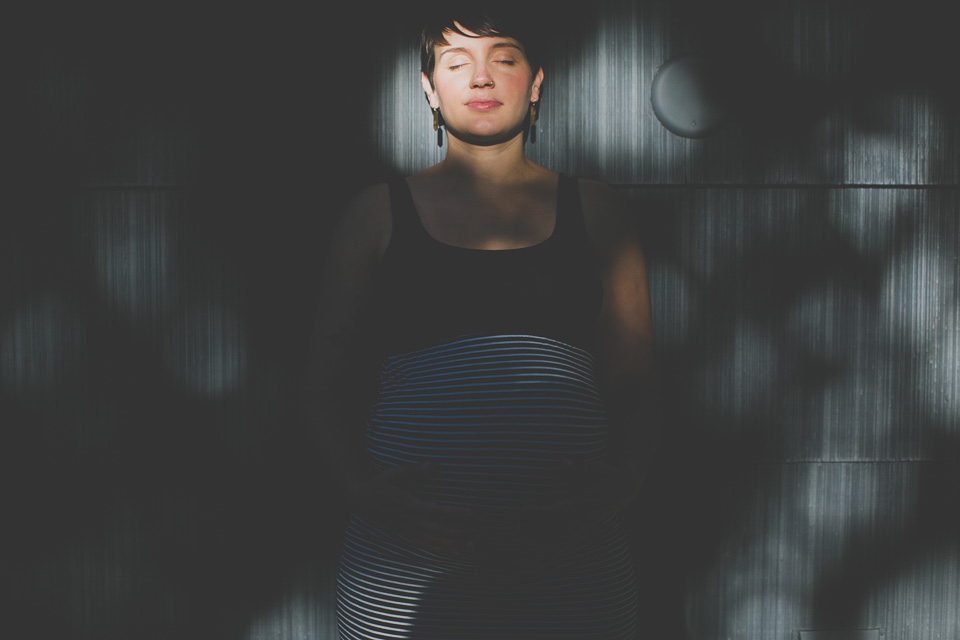 maternity photos Portland Oregon