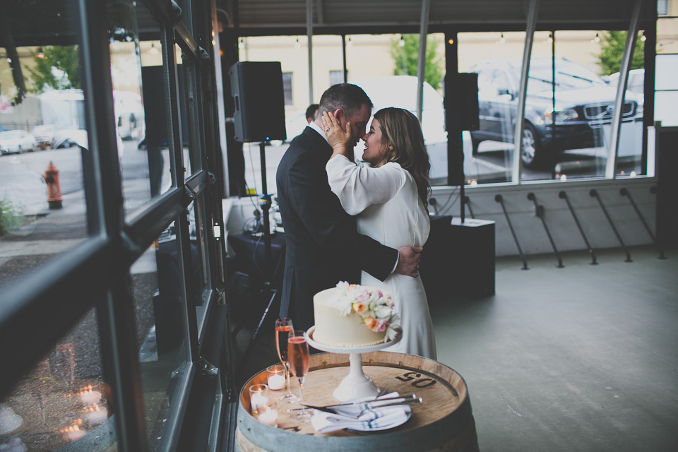 wedding photographer portland oregon