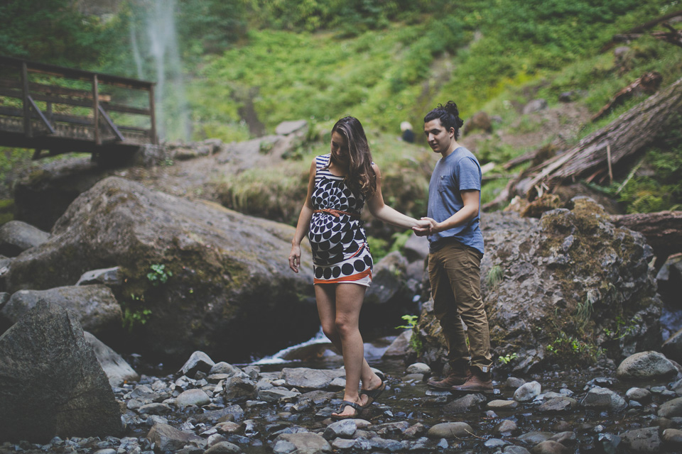 Maternity photographer portland