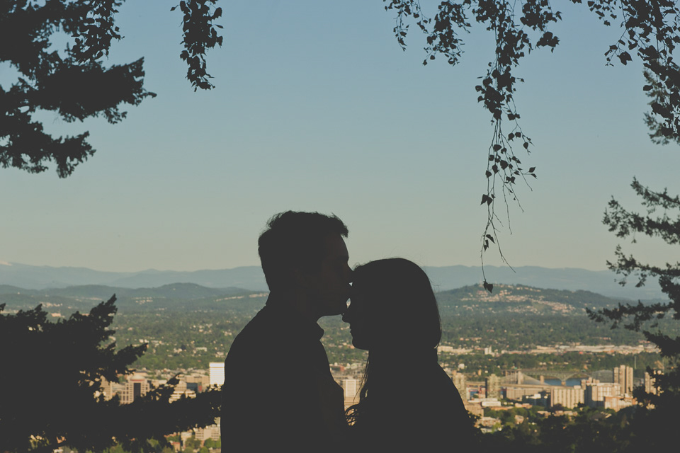 Engagement photographer Portland OR