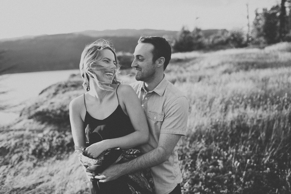 Engagement photographer portland