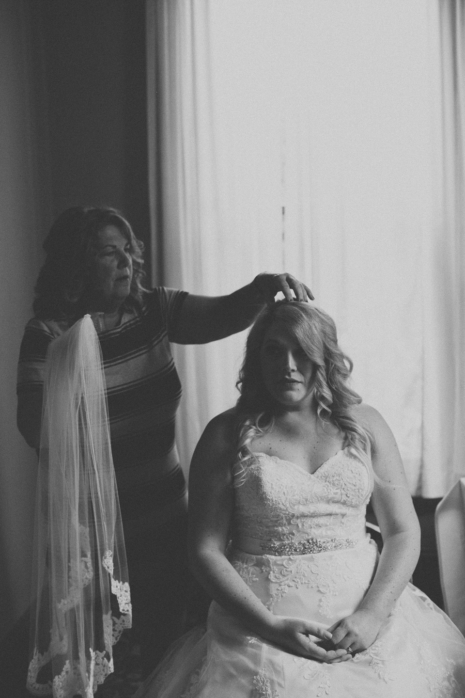 Wedding photographer Portland OR