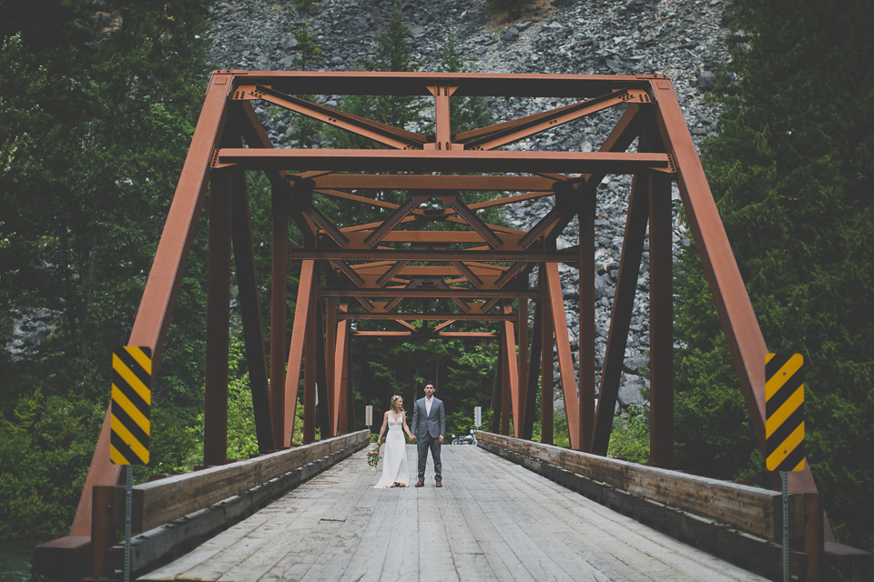 wedding photographer Portland Oregon