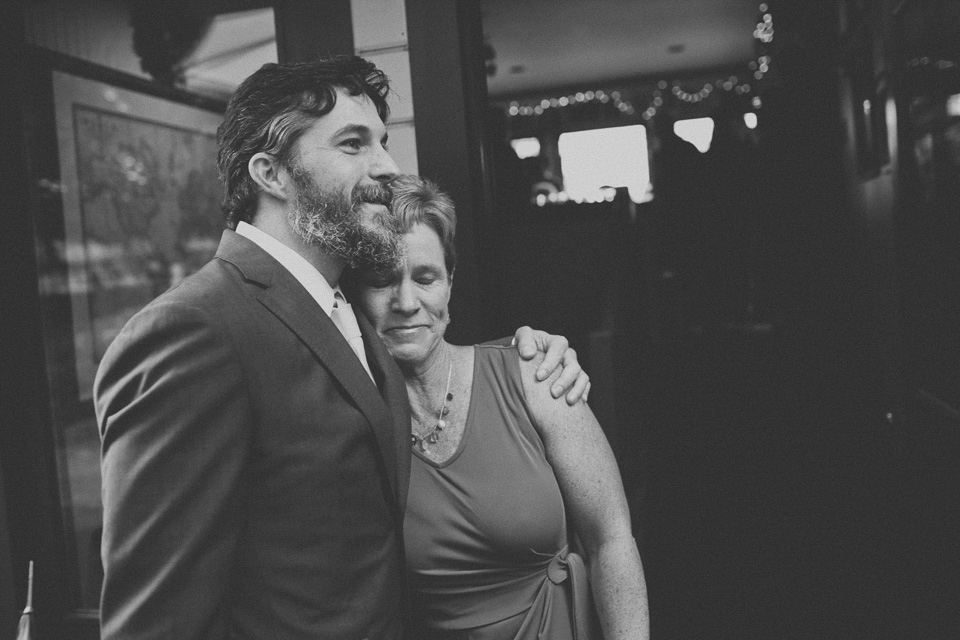 wedding photographer portland oregon