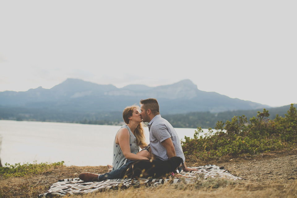 Engagement photos Portland OR